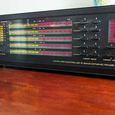 dbx 5BX-DS Dynamic Range Expander, Well-Maintained, Tested 120v/220v image 2