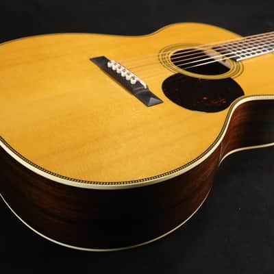Martin 000-28 Shawn Mendes Limited Edition Spruce East Indian Rosewood 000-14 Fret Acoustic Guitar with Molded Hardshell Case 579 image 1