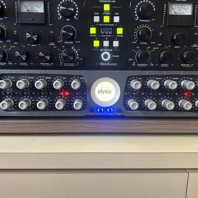 Elysia musEQ 2-Channel 5-Band Parametric Equalizer 2010s - Blue image 2