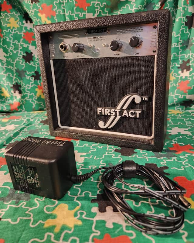 *First Act MA004 Mini Guitar Amplifier - Trashy Proto-Metal Secret Weapon* image 1