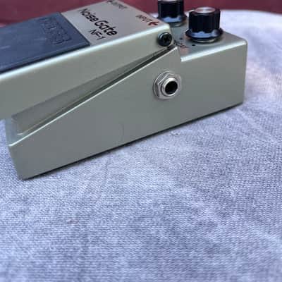 BOSS NF-1 NOISE GATE - '85, JAPAN - NEAR MINT w/ BOX image 6