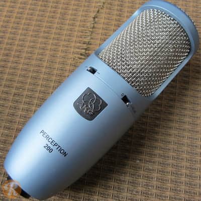 AKG Perception 200 Gray