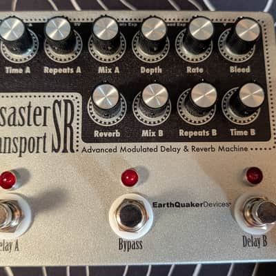 EarthQuaker Devices Disaster Transport SR Advanced Modulated Delay