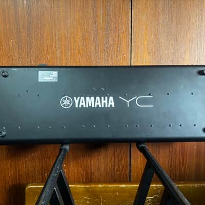 Yamaha YC61 61-Key Compact Stage Keyboard w/ box image 10