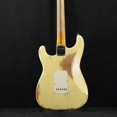 Mint Fender Custom Shop '69 Stratocaster Heavy Relic - Aged Vintage White image 6
