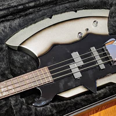 Cort 2010 Gene Simmons AXE Neckthrough, EMG Active Pickups KISS Bass Guitar w/OHSC, RARE! image 3