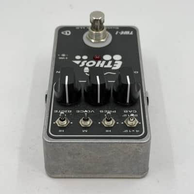 Custom Tones LLC Ethos TWE-1 – Overdrive / Preamp – Excellent Condition – Original Box & Manual image 4