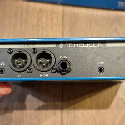 TC Helicon VoiceLive Play 2012 - 2021 Blue image 5