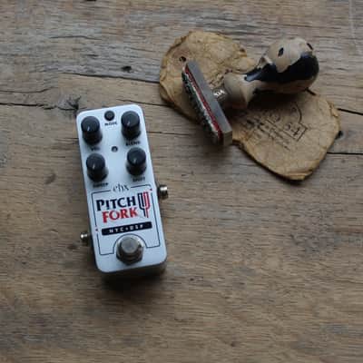 Electro-Harmonix "Pico Pitch Fork" image 6