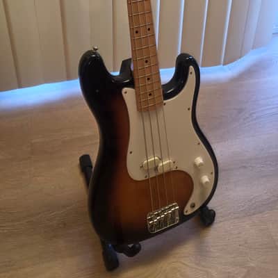 Squier Bullet Bass B-34 1983 - 3-Color Sunburst image 15