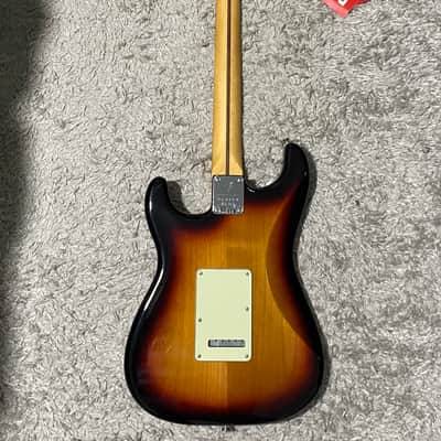 Fender Player Plus Stratocaster with Maple Fretboard 2021 - Present - 3-Color Sunburst image 4
