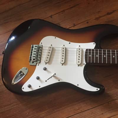 Kramer  KS 400sb Strat Solid Body “player” Vintage 80s 3-Way Sunburst image 1