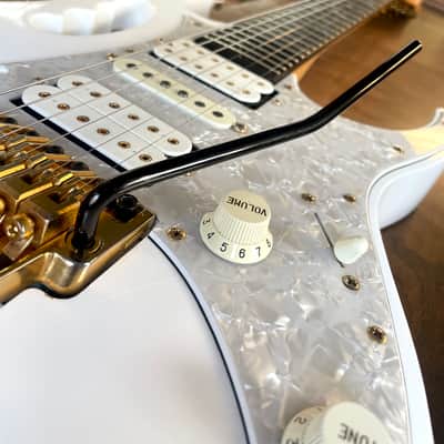Ibanez JEM7V WH 1998 * Signed by Steve Vai * image 24