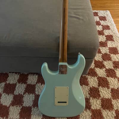 Fender American Professional Stratocaster HSS with Roasted Maple Neck 2020 Daphne Blue image 4