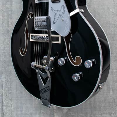 Gretsch Falcon Hollow Body with String-Thru Bigsby and Chrome Hardware Ebony Fingerboard Black image 5