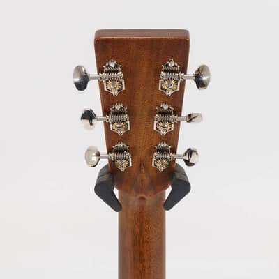 Martin Custom Shop D-28 Authentic-Inspired 1937 - Ambertone Vintage Low Gloss Adirondack Spruce Top with East Indian Rosewood Back and Sides image 9