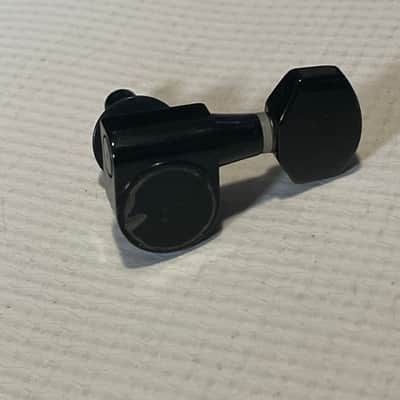 2000's Korean Era Ibanez S & RG Series Black Dual Pin Tuning Pegs Tuners 6 In LIne image 4