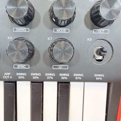 Akai MPK Mini MKII MIDI Controller – USB Beat Maker Keyboard w/ Pads image 4