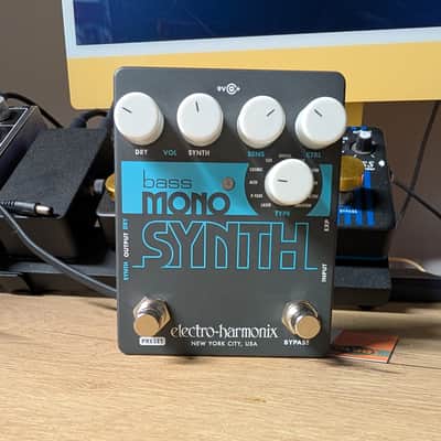 Electro-Harmonix Bass Mono Synth | Reverb