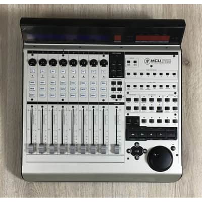 Mackie MCU Control Universal Pro image 1
