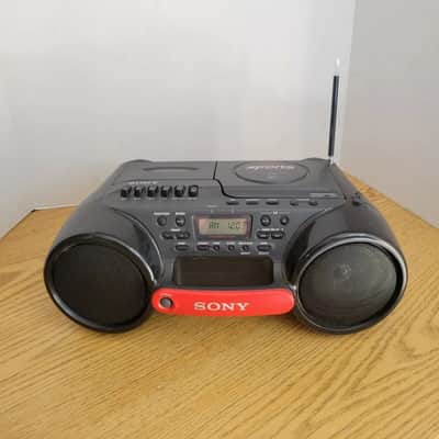Sony CFD-980 ESP Sports Radio CD / Cassette Boombox image 1