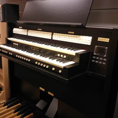 Viscount Chorum S50 Black Luxe organ image 2