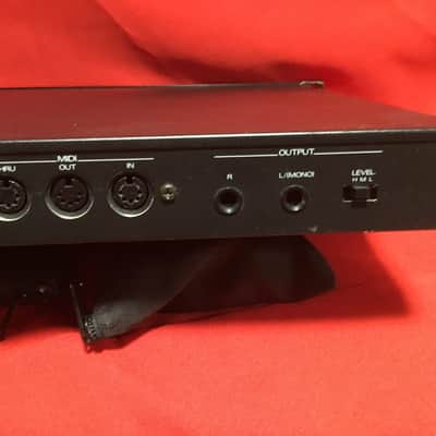 Roland P-330 Digital Piano image 7