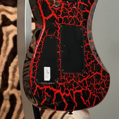 B.C. Rich Gunslinger Retro II 2025 - Red Crackle image 5