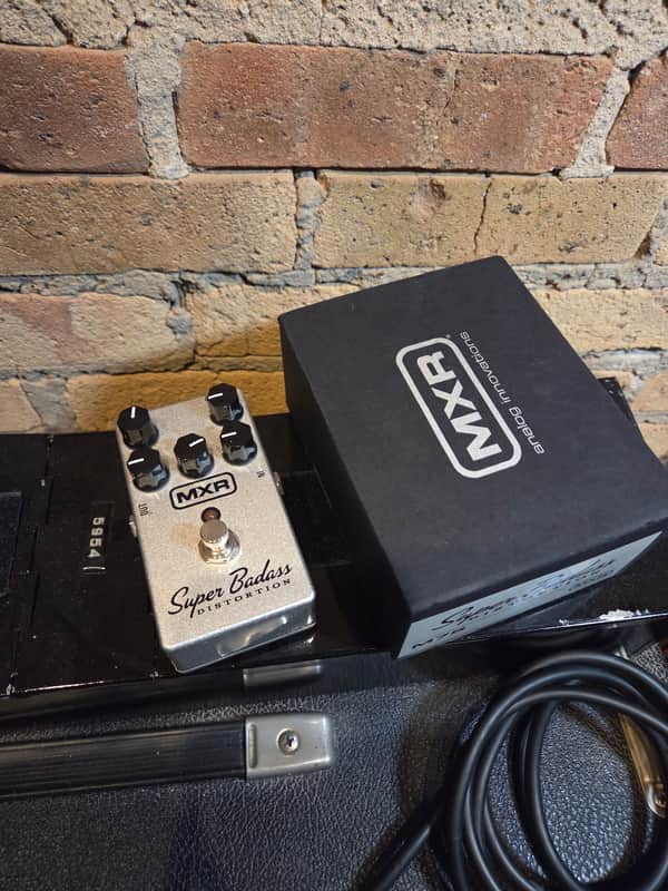 MXR M75 Super Badass Distortion