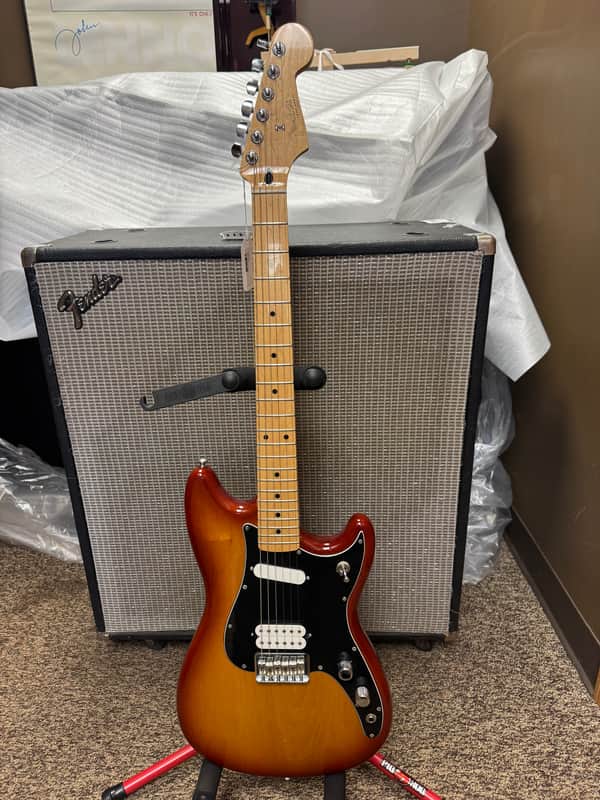 Fender Player Duo-Sonic 2021 - Sunburst | Reverb