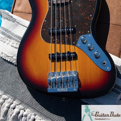 Road Warrior! - 5 String Fender J Craft JBV - '62 Style Jazz Bass Reissue - Crafted in Japan - Pro Set Up w Perfect Frets/Action/Intonation - MOJO Drip 100% image 9