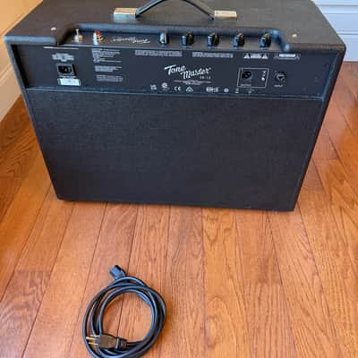 Fender Tone Master FR-12 Powered Speaker w/ Cover image 10