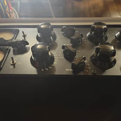 IGS Audio Tubecore 3U Mastering Edition Stereo Compressor 2010s - Black image 3