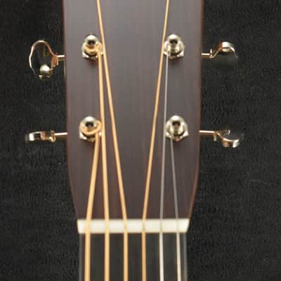 Martin HD-28 Natural image 3