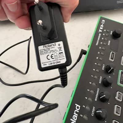 Roland TB-3 AIRA Touch Bassline Synthesizer 2014 - Present - Black image 8