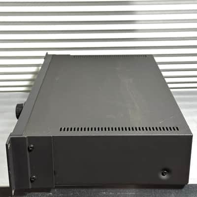 E-MU Systems ESI-32 Rackmount 32-Voice Sampler image 2
