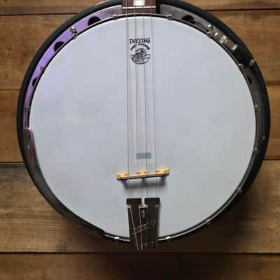 Pre-owned Deering Goodtime Tenor Banjo 17 Fret w/pickup & bag image 2