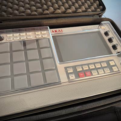 Akai MPC Live II Retro Edition – Fully Loaded (SSD 1TB + Case + Decksaver) image 6