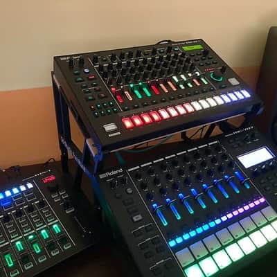 Stand Roland Tr8s & Roland Mc707 - 3dstudiofurniture image 2