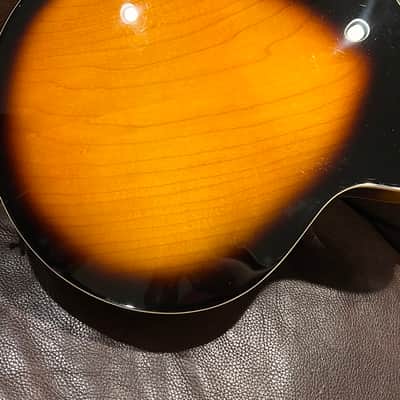 Peerless Martin Taylor Maestro 2018 - Sunburst, all carved,Archtop image 6