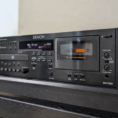 Denon DN-T625 Professional CD/Tape Combo Player with Rack Mounts image 1