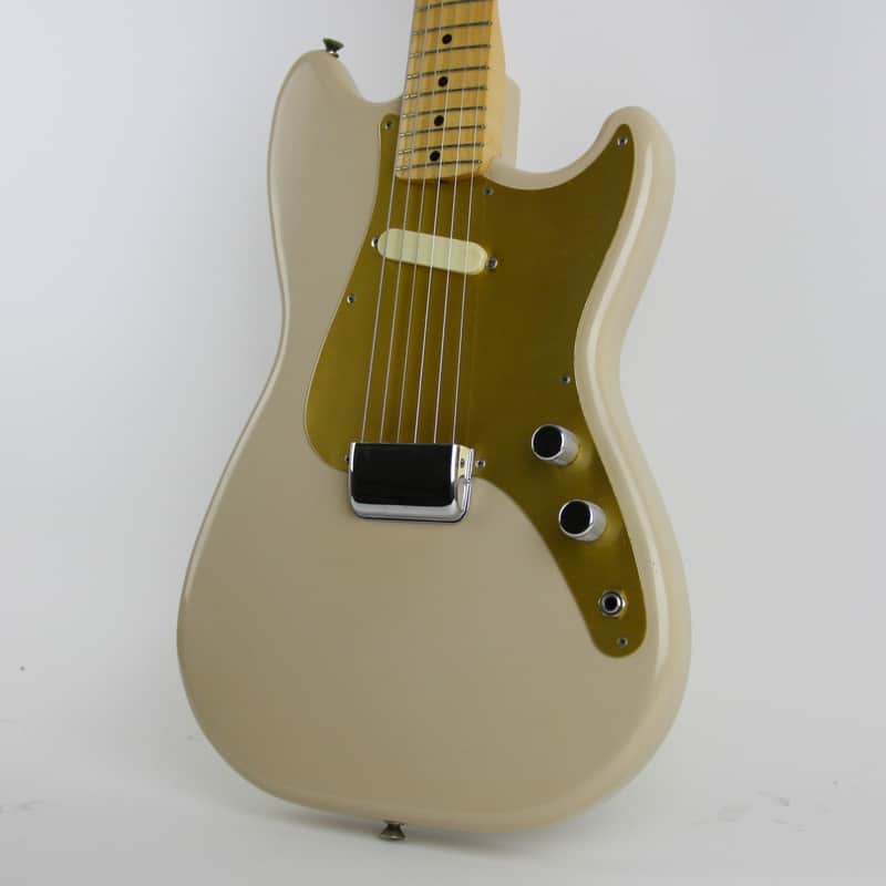 Fender Musicmaster with Maple Fretboard 1956 - 1959 | Reverb