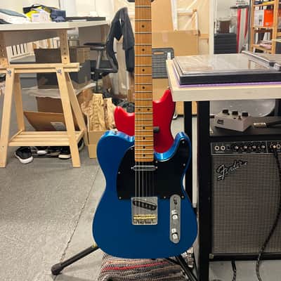 Fender J Mascis Signature Telecaster 2021 - Present - Bottle Rocket Blue Flake image 1