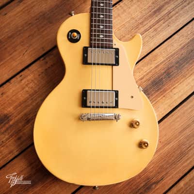 Gibson Les Paul Vixen (2006) | Reverb Canada