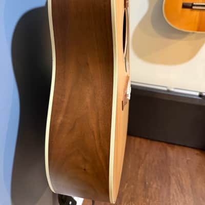 Gibson Hummingbird Studio Walnut 2023 - Satin Natural - upgraded electronics image 3