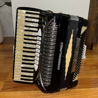 Guerrini Piano Accordion, Golden Era Custom Made (Concerto Model), Full Size, 41/120 , 3/5 Set of Reeds, A443 Hz Musette, 7 Treble 3 Bass Switches + Palm Master Switch, Built-In Microphone Pickup – Made in Italy image 2