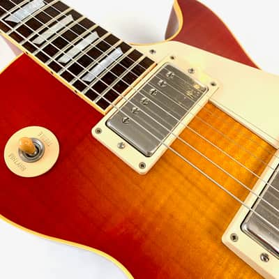 Gibson Les Paul Standard Reissue 1960 Custom Shop 2002 Cherry Burst image 13