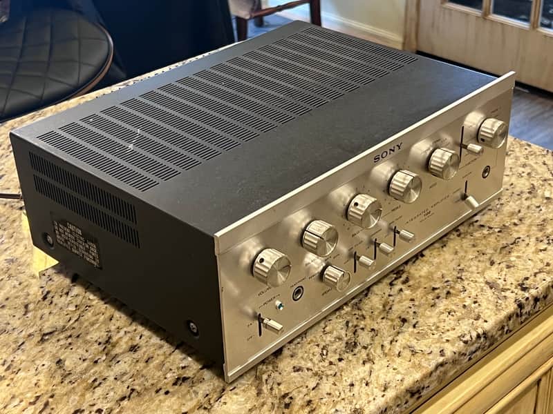 Sony TA-1130 Stereo Integrated Amplifier Vintage 70's (Outstanding