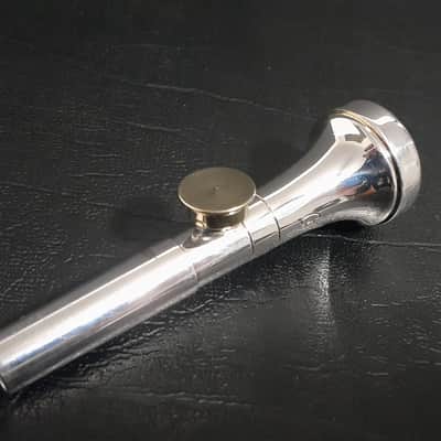 C.G. Conn Rare Vintage Conn Constellation 7C-W Trumpet Mouthpiece w/ Electronic Pick-up Silver plate image 3