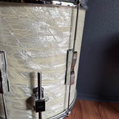 Ludwig Club Date 12/14/20 1967 Keystone White Marine Pearl image 6